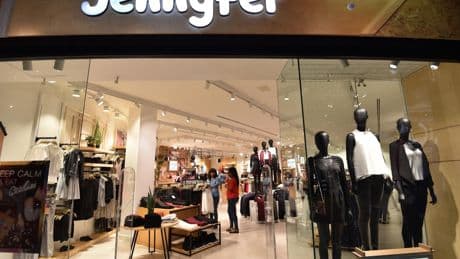 Prêt-à-porter : les 1 000 salariés de Jennyfer menacés par la liquidation judiciaire