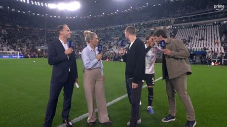 Juve-Star flüstert ihm ins Ohr - Hummels verrät, worum es HIER plötzlich ging