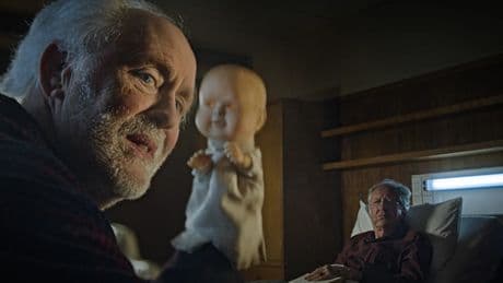 El thriller de terror psicológico con Geoffrey Rush y John Lithgow que al fin se estrenará en España