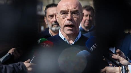 Vox recurre ante la Junta Electoral la entrada de Gallardo en la Asamblea de Extremadura