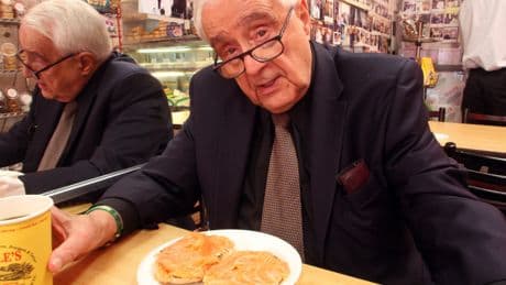 Mortimer Matz, a Virtuoso New York P.R. Man, Is Dead at 100