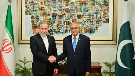 Le Pakistan tire un 2e missile d'essai sur fond de tension avec l'Inde et de médiation iranienne