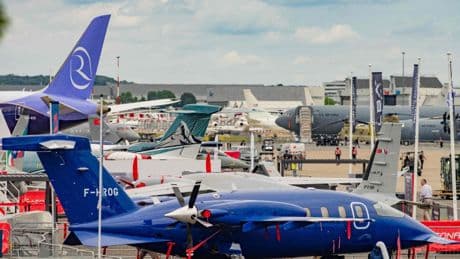 Greenwashing : au Salon du Bourget, les promesses en l’air des géants de l’aviation