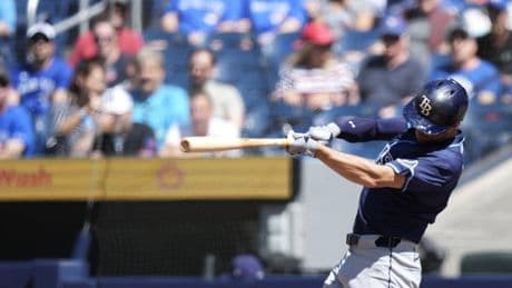 Brandon Lowe powers Rays past Blue Jays 8-3