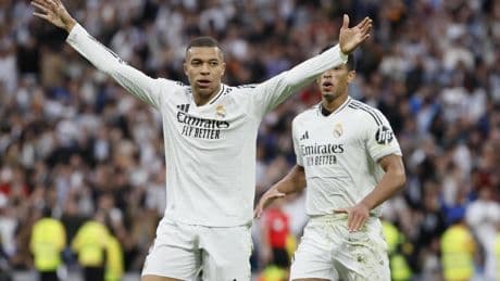 Mbappé y Güler se exhiben en un triunfo vital del Real Madrid que acabó pidiendo la hora frente al Celta de Vigo