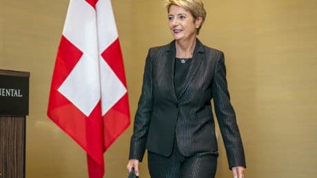 Droits de douane : la présidente de la Suisse part à Washington pour négocier le 39% imposés par Donald Trump