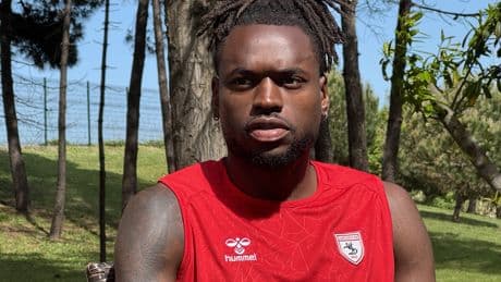 Landry Dimata: Türklerin futbola olan tutkusuna bayıldım