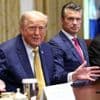 Plotse wapenstop Oekraïne door soloslim van Hegseth zet Trump compleet voor het blok: “Ik heb geen idee”