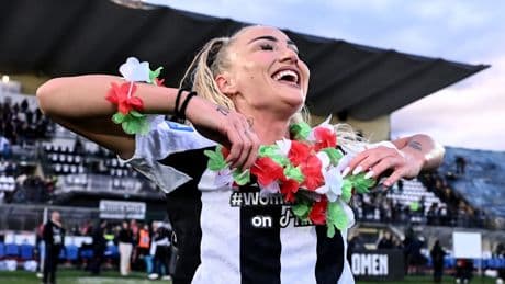 „Wir waren eine Familie“ - Emotionaler Abschied von Alisha Lehmann