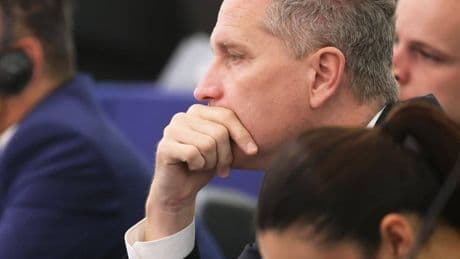 Verdacht der Geldwäsche und Bestechlichkeit: EU-Parlament hebt Immunität von AfD-Politiker Bystron auf
