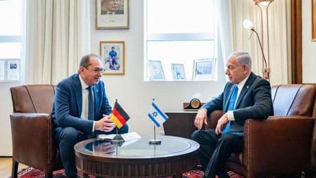 Nach dem Krieg mit Iran: Dobrindt bei Netanjahu: Unterstützung für Angriffe auf Iran