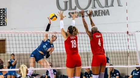 A Milli Kadın Voleybol Takımı, Sırbistan ile oynadığı hazırlık maçını kazandı