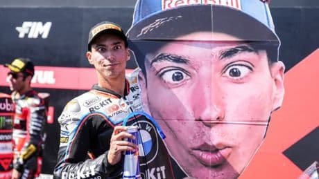 Toprak Razgatlioglu sella el triplete en Magny-Cours