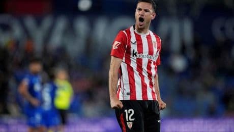 Así ha superado Guruzeta su lesión en el pie: trabajo en vacaciones en Lezama y en Alicante con un fisio de Marcelino