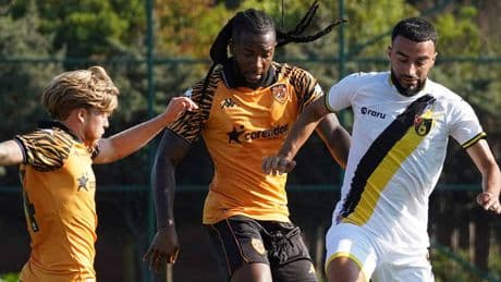 Hull City, hazırlık maçında İstanbulspor'u geçmesini bildi!