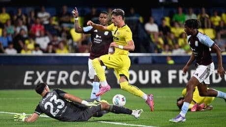 Un desacertado Villarreal cae ante el Aston Villa