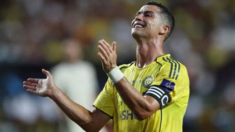 Foot : Al-Nassr et Cristiano Ronaldo s’offrent l’Al-Ittihad de Karim Benzema à Hong Kong, la star portugaise accueillie en héros