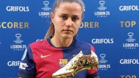 El premio y la foto más tristes de Claudia Pina