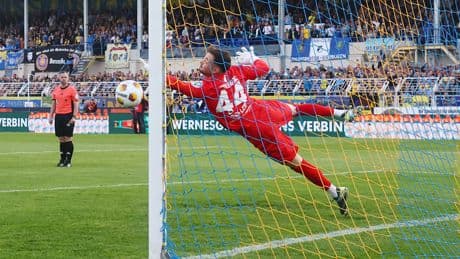 Da bahnt sich was an - Spektakuläre Torwart-Wende bei Lok Leipzig