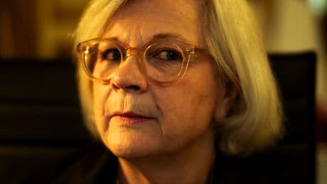 Catherine Vautrin : « Nous souhaitons limiter tout premier arrêt de travail prescrit en médecine de ville à quinze jours »
