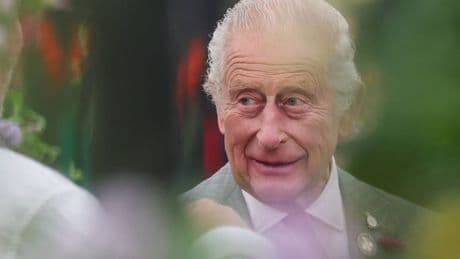 König Charles III. und sein Premium-Toilettenpapier: Kein Ausflug ohne