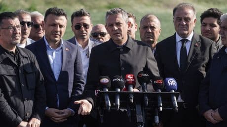 CHP Genel Başkanı Özel'den Ekrem İmamoğlu'na ziyaret