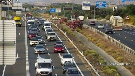 La aparición de un cuerpo sin vida provoca una importante retención a la entrada de Toledo