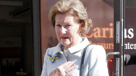La reina Sonia de Noruega, ingresada de urgencia: su hija, la princesa Marta Luisa, ya se ha trasladado al hospital