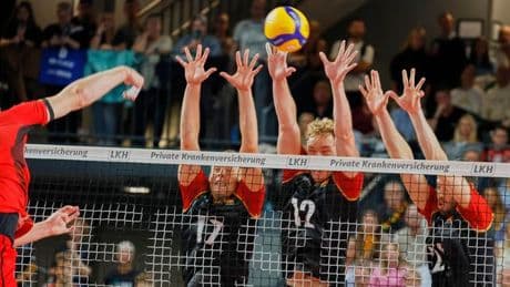Turnier auf den Philippinen: Deutsche Volleyballer nach WM-Auftaktniederlage unter Druck