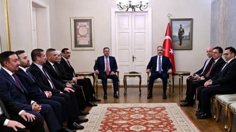 Bakan Fidan, Irak Egemenlik Partisi lideri Hançer'i kabul etti
