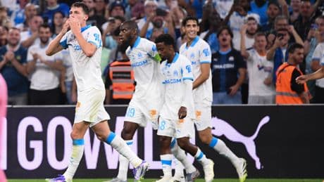 EN DIRECT - Marseille-Lorient : intenable, l’OM de Pavard déroule face à des Bretons réduits à dix