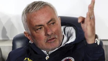 "Elijo mi once inicial tirando 25 monedas al aire"