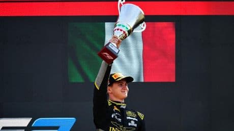 Fornaroli hace vibrar a los tifosi en Monza y gana en F2, con Pepe Martí noveno
