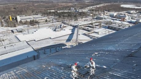 La France va verser 10 millions d'euros pour réparer la coque de protection de la centrale de Tchernobyl censée durer 100 ans