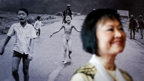 "La petite fille au napalm": World Press Photo suspend le crédit attribué au photographe Nick Ut en 1972