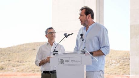 Óscar Puente defiende sus tuits sobre los incendios y señala al PP: “No hay una emergencia que les pille trabajando”
