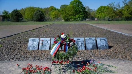 80. Jahrestag: Gedenken an Befreiung der Konzentrationslager vor 80 Jahren