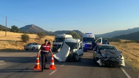 Isparta'ta feci kaza! 1 ölü, 9 yaralı