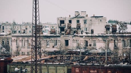 Krieg in der Ukraine: Ukraine will mindestens 850 Milliarden Euro für den Wiederaufbau