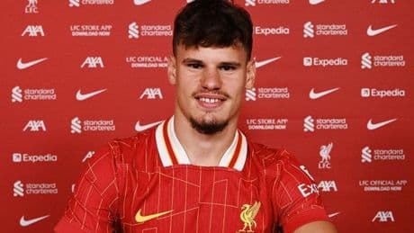 Oficial: Kerkez, tercer fichaje del Liverpool