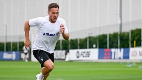 &quot;Arthur, spunta un nuovo interesse: la Juve spera nell'offerta&quot;