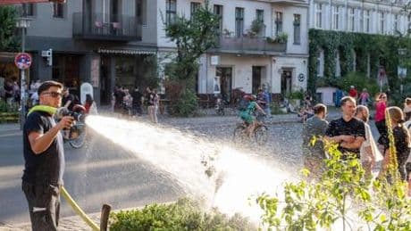 Wetter in Deutschland: Hitzewarnungen für Südwesten und Sturmböen im Nordosten