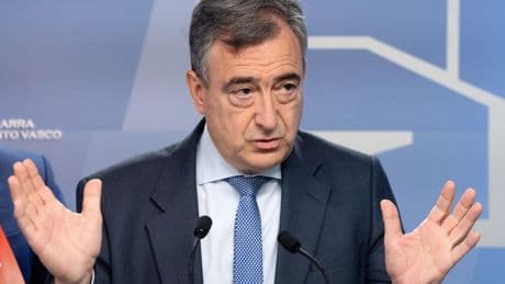 Aitor Esteban: "La única manera de que acabe la legislatura es por voluntad del propio presidente"