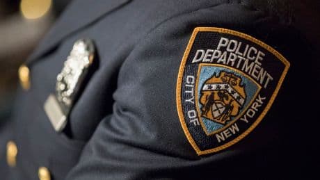 Off-duty NYPD officer fatally shoots man on Staten Island pointing fake gun