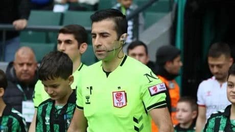Kayserispor - Galatasaray maçının VAR hakemi Davut Dakul Çelik oldu