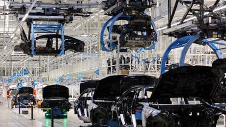 La transition vers la voiture électrique patine