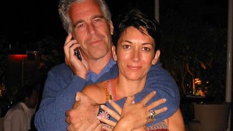 Justitie VS praat met Epsteins handlanger Ghislaine Maxwell over misbruikzaak