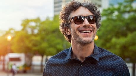 ¿Cómo elegir el color de las gafas de sol?