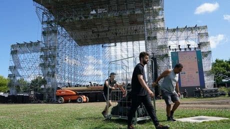 Seis escenarios y un centenar de artistas, listos para recibir en Kobetas a 100.000 melómanos de 60 países