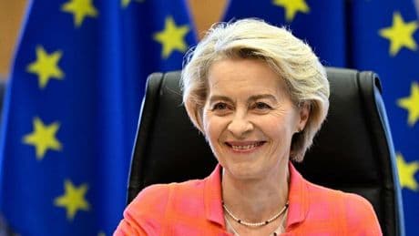 EU: Ursula von der Leyen übersteht Misstrauensantrag